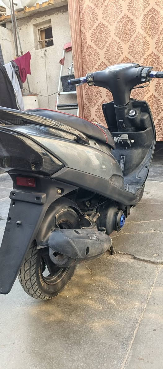 سلام عليكم ماكس 120دراجه مكفوله خير من الله شغاله نكره  كفرات كلها مختمه فقط شخاطه نقص شغاله نكره كهربائات كلها شغاله سعر 450
هاتف ***********
