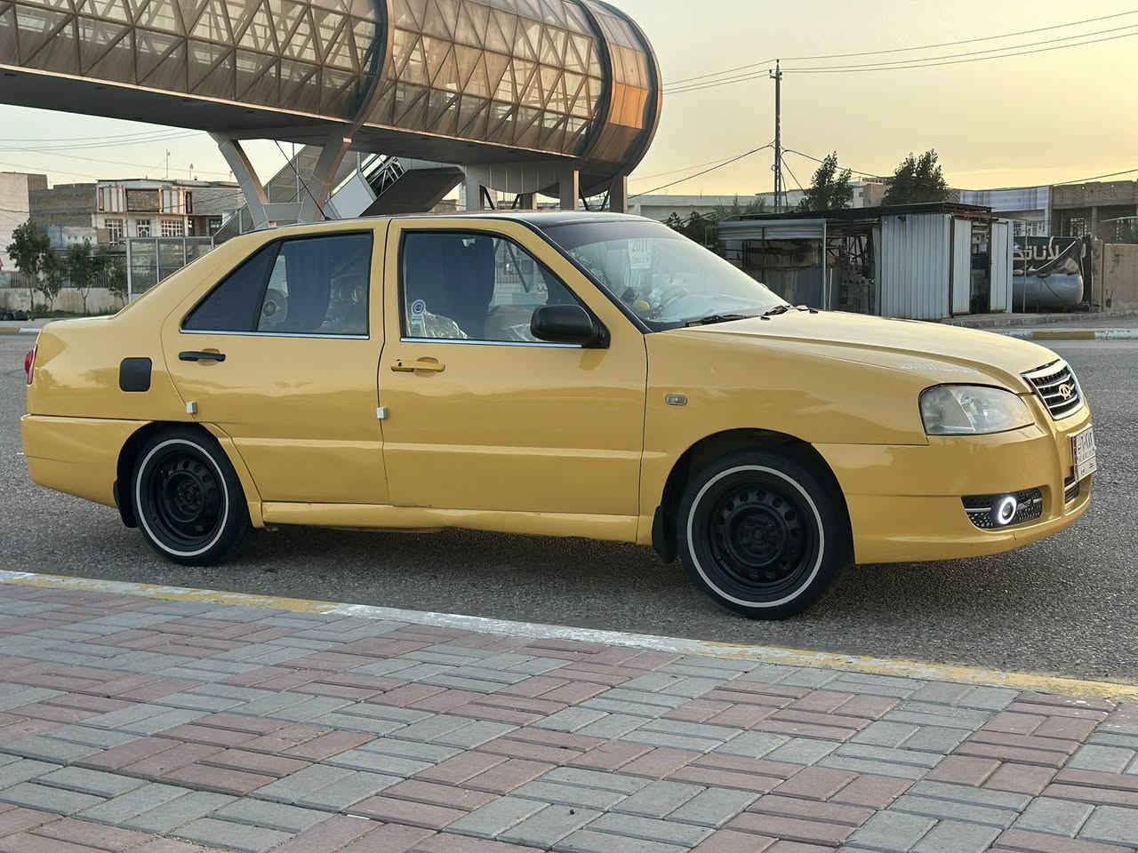 سلام عليكم حبايب
سياره شيري كوين موديل 2011 
محور كير ومكينه كورلا بيكاتشو الحديث 👌🏼✅
تحويره جديده بل طالبيه حورت ماشالله ✅
خير من الله 👌🏼
ادامه كامله كير ومكينه وضفيره وعقل 👌🏼
ونوزلات وبلكات كلها ادامه كامله 👌🏼
عليها منضومه زنون وشاشه كاربلي 
وسستم سماعات كامل ✅
وسنتر لوك تقفيل وتفتيح عن بعد 💕✅
تخم تاير جديد سبير جديد 👌🏼✅
السياره مصبوغه حزام جديد👌🏼✅
ماشالله عليها السياره مال شغل ومال جناي 
نعومتها فول ونشاط فول اوفر جوه رجلك 
تحويل ثاني يوم مصفر هيئه وغرامات رقم بغداد مشروع وطني هزه جديده بيها نواقص بصيطه كلش 

مكان السياره الانبار فلوجه 📍✅

رقمي *********** موجود عل خط وبي واتساب ✅💕

للبيع او مراوس حسب القناعه 

السعر 40 وبيها مجال 
جماعه ال 30 اعتذر 
السياره تسوه اكثر وتجي وتشوف وميكون خاطرك اله طيب ✅🔥
