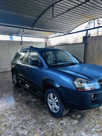 توسان ٢٠٠٧ • مكينة ٢٠٠٠ • مابيها ضربه