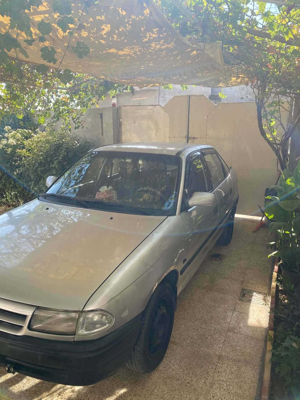 اوبل استرا
موديل 93 
السعر 48  $$
سنويه عظم 2028 باسمي
موصل الجانب الايمن 
سياره جاهزه من كل شيء ما تصرف عليها درهم 
طخم تاير جديد بطاريه جديده وباقي التفاصيل كله جاهزه غير متواجد على الفيس ،،شرط التحويل,,
***********
***********
