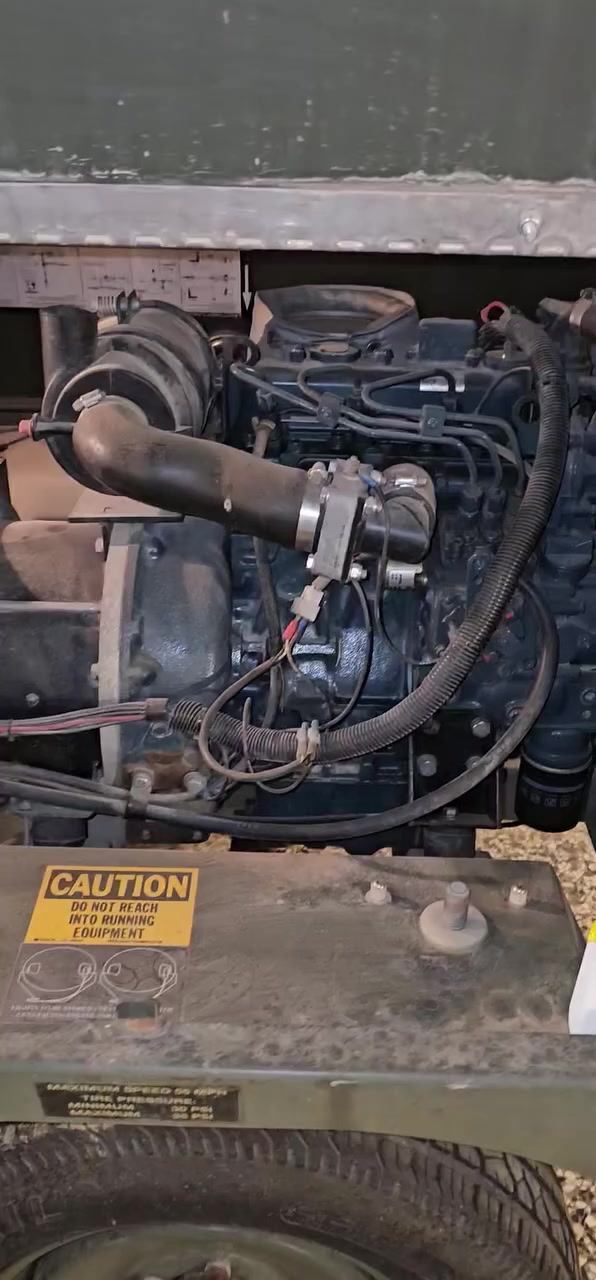 السلام عليكم مولد كابوته 3بستم حجم٩٠٥ /8 كيفي راس التوليد كارت مكفول برغي مامفتوح بي صرف الكاز لتر بالساعه مكان المولد الطريق الدولي حله بغداد قرب الجسر السابع سطرت المالكي ***********
