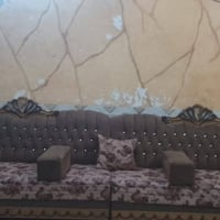 ديوان • ٢٠ مقعد • قابل للتفاوض