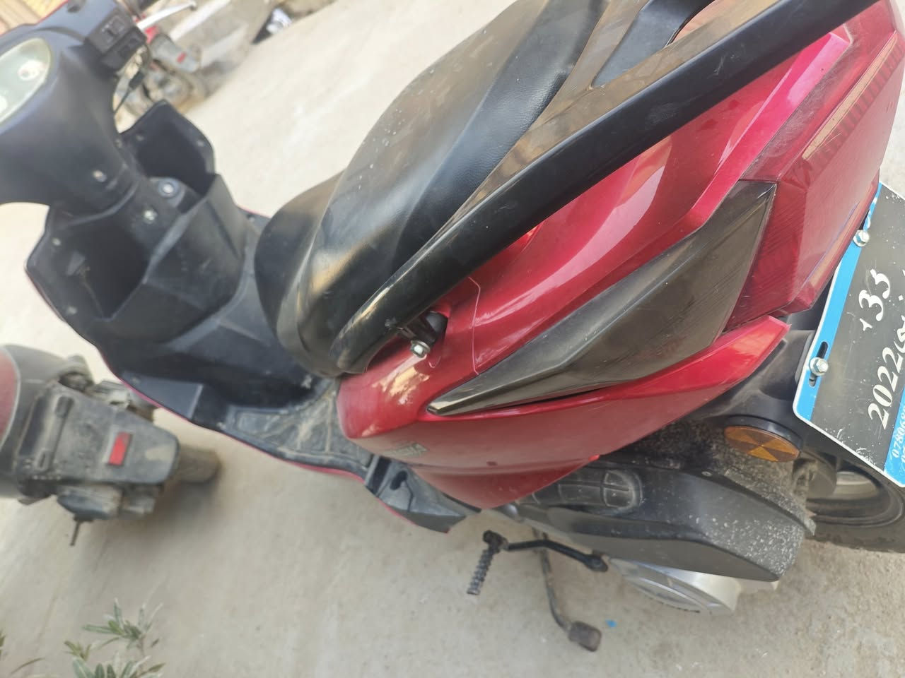 للبيع دراجه هايسا موديل 2022 شغاله  ب170وبيها مجال 
***********
