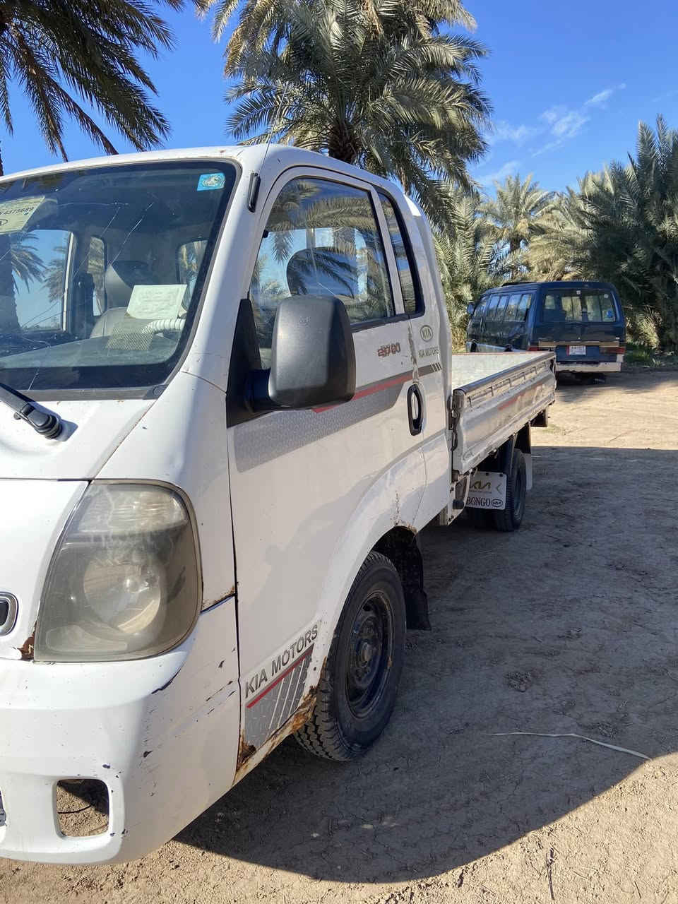 سلام عليكم لبيع  تبريد ثلج سياره مكفوله تحويل ثاني يوم سعر ٩٠ وبه مجال مكان مشروع المحاويل ***********
