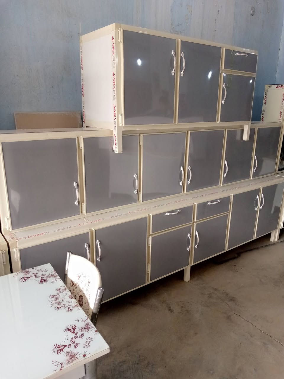 مزاد حسن جلولاء انسب الاسعار 
السلام عليكم مزاد حسن جلولاء الحمدلله تم وصول وجبه جديده جميع انواع الاغراض المنزلية انسب الاسعار الموقع مدخل دور الضباط مجاور شيرزاد المضمد اسعار مناسبه جدا جدا اتصل ع الرقم ***********  @الجميع
