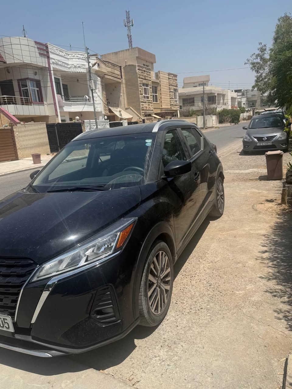 🚗 نیسان کیکس ٢٠٢٢ - SV
سەیارەیەکی زۆر خاوێن و بێ کێشە بۆ فرۆشتن.
کورتەی مواسەفات:
 مۆدێل: 2022 (مواسەفات SV)
 بزوێنەر: 1.6L 
 تایبەتمەندی: بەسەمە و شەغال، شاشەی گەورە (CarPlay)، کامێرای دواوە، ڕاداری پێشەوە و خاڵی کوێر، کروز کۆنترۆڵ، زۆر  تایبەتمەندی تر*

سەیارەکە  بۆیاغی نیە

تەنیا  87هەزار رۆشتووە

شوێن📍:هەولێر

ژمارەی مۆبایل 
***********

سعری ١٢٩ تۆزەکی کەم مەجال أربيل, العراق
