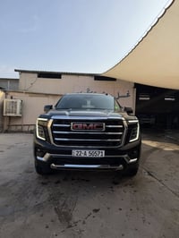 جمسي 2025 وكاله المنصور رقم خصوصي شاصي طويل  ماشيه 22 الف كم سياره مكف...