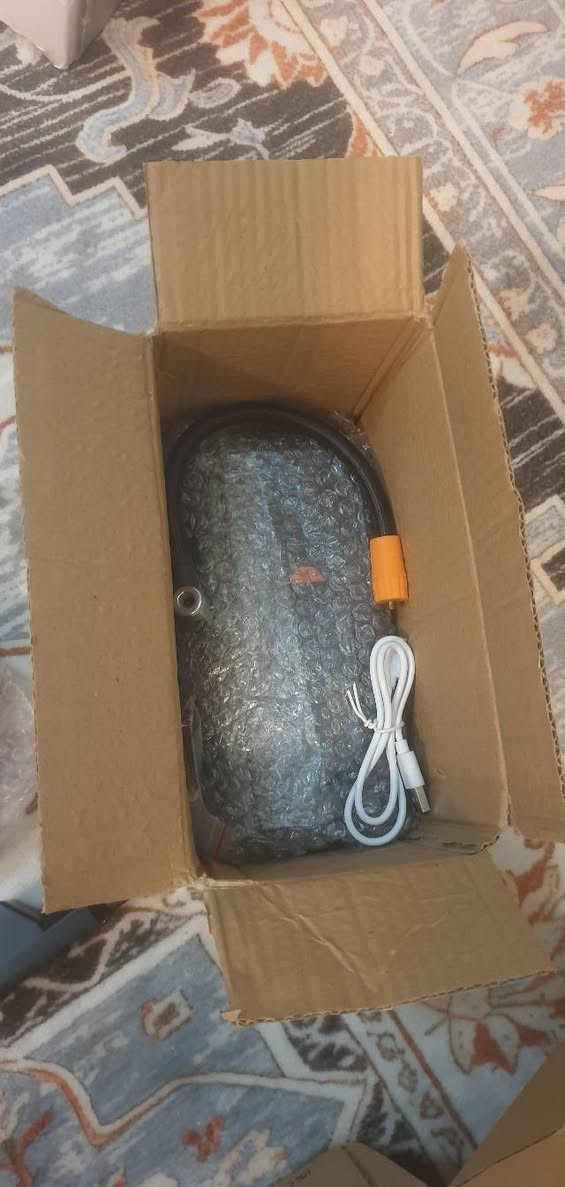 اسلام عليكم باور بنك جطل ومنفاخ ايشغل من 4 سلندر لحد 8 سلندر وضغط الهوه كلش قوي شحن تابسي جديد لوك بل كارتون مال امزون اصلي وثقيل سعره 50 ماعندي توصيل مكاني بغداد البلديات القريب عليه يجي ياخذه


**إذا كنت صاحب هذا الإعلان وتريد حذفه لأي سبب، رجاءا أرسل رسالة إلى الدعم الفني**