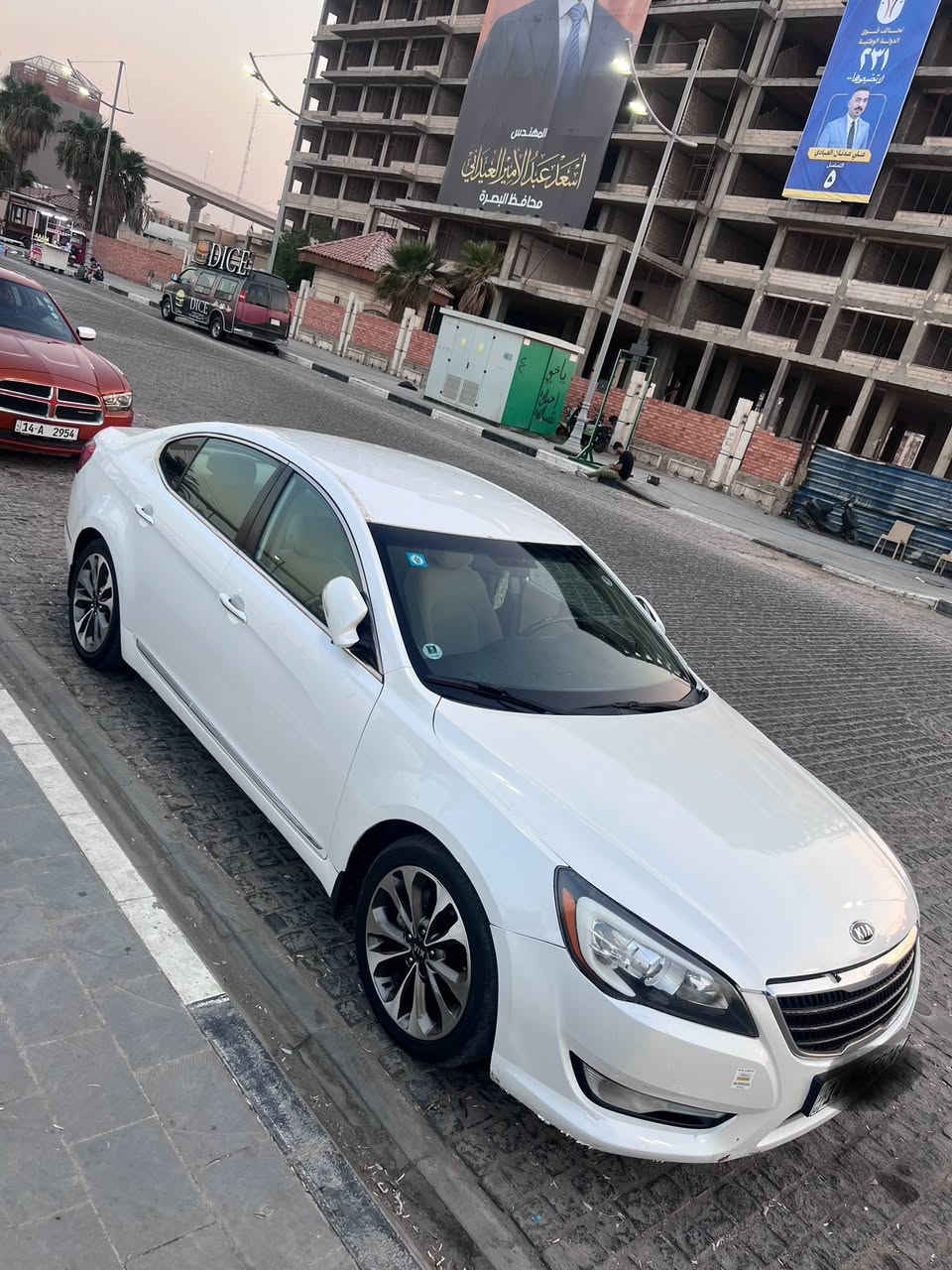 سلام عليكم
كياكادنزا 10
بيها مكانات صبغ رقم  جديد
السياره جاهزه
السعر90 وبيها مجال
***********
