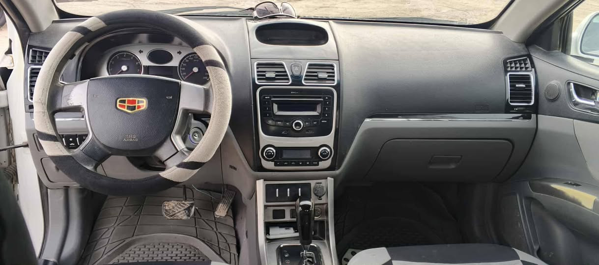 ام كراند للييع موديل 2013  بسمي مكان سياره كوت صدر امامي خلفي جديد مكينه محوره كورله سعر 38 للتصال ***********
