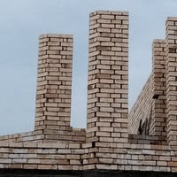 خلفة بناء طابوك بلوك فرمستون بغداد فقط وترميم وتسليم مفتاح كافة الكواد...