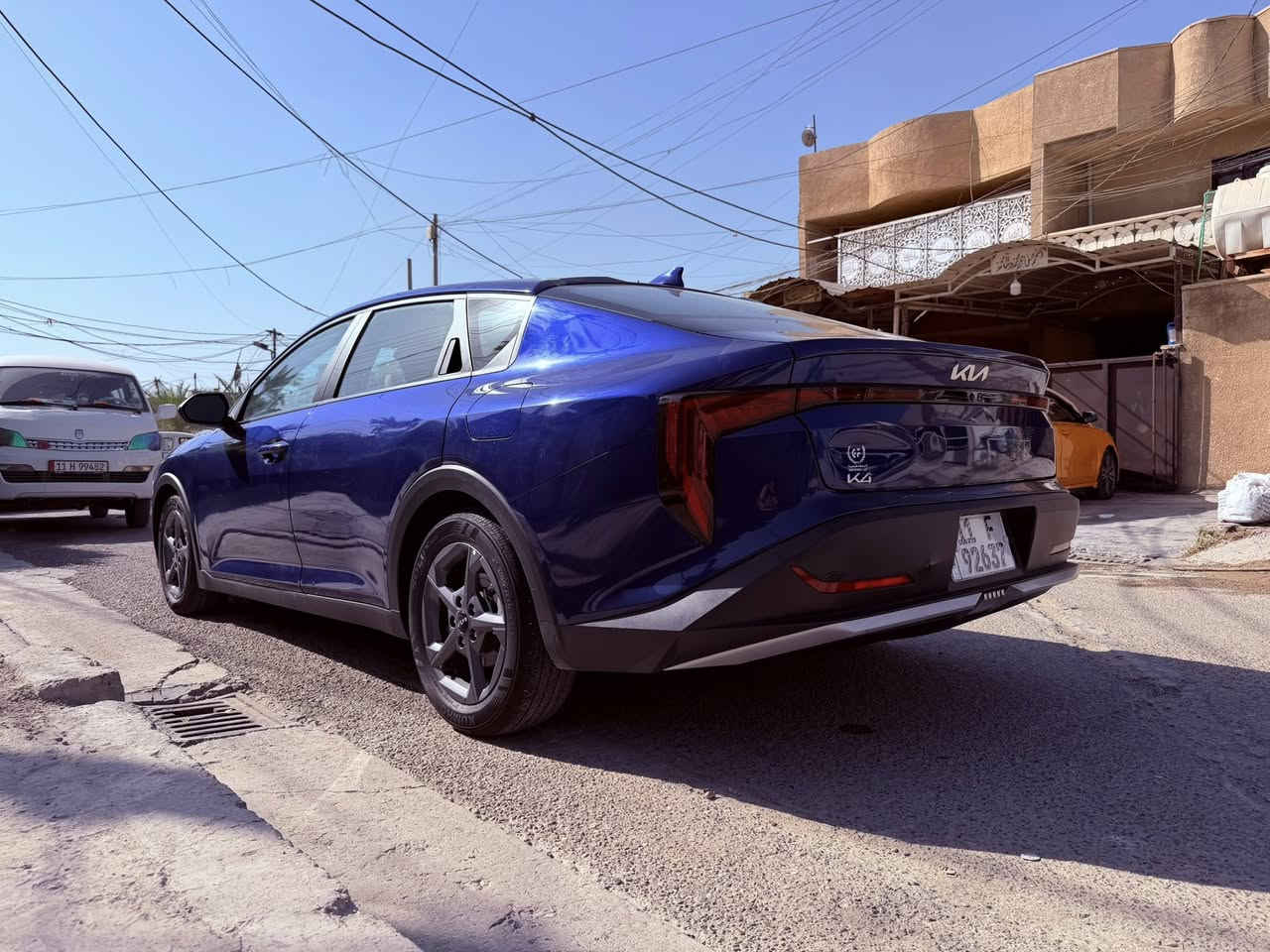 للبيع كيا K4 وارد امريكي موديل25
حادث بنيد مبدل فقط وجملغ بارد الجهتين 
رصعه بصندوق بلعراق 
ماشيه 22 الف 
/مواصفات / بصمة /تشغيل عن بعد /
نظام ترحيب / شاشة كبيرة /عداد دجتل متصل /
انظمة قيادة نورمال /سبورت /رادار امامي جانبي خلفي / قيادة ذاتية / صندوق ذكي بصمة / بصمة ابواب /اوتو هولد / هند بريك بصمة / بجم لد / صندوق لد /حادث خفيف جدا بدون دواخل بدون ايرباك 
للاستفسار اتصل :***********
رقم بغداد 
السعر160 بي مجال
