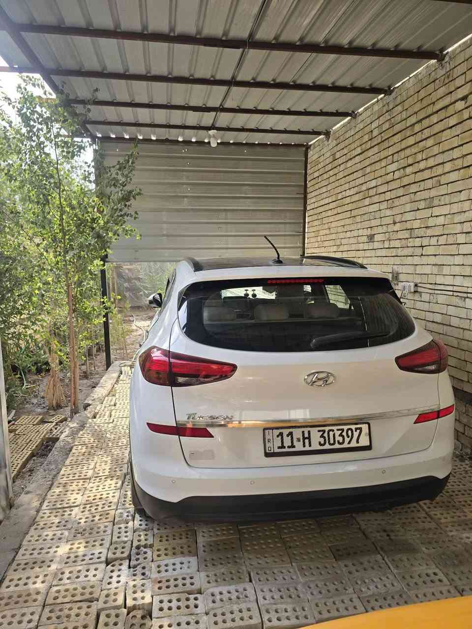 السلام عليكم توسان   موديل 20 مكفوله  ماشيه ٩٥ رقم بغداد بسمي مكان جسر دياله الجديد السعر ٢٢٠ قفل 🔐 ***********
