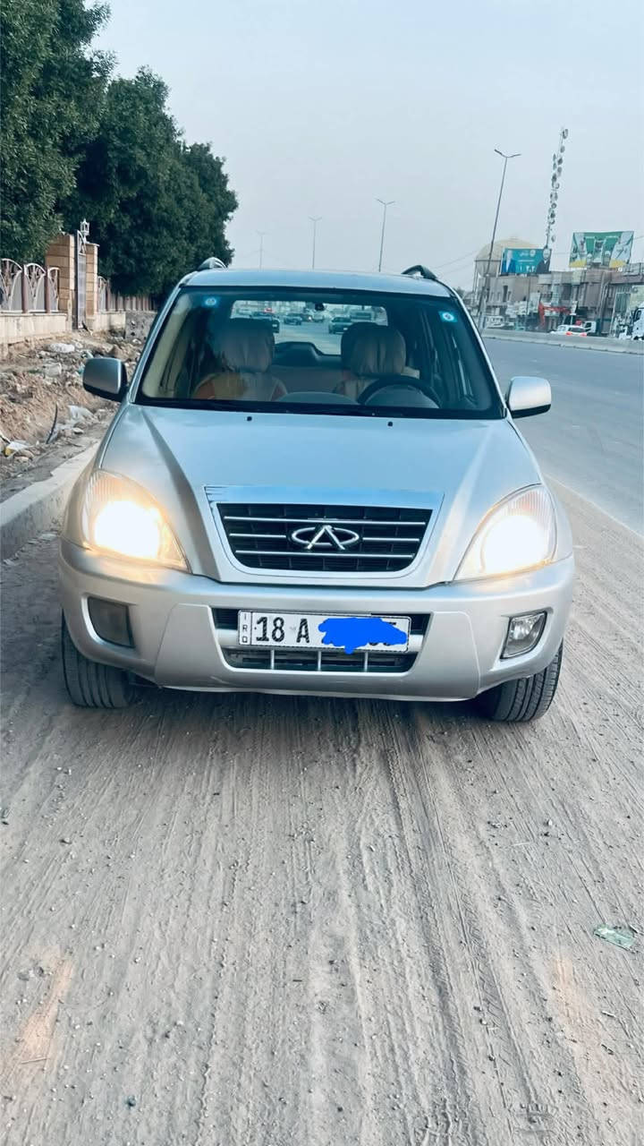 السلام عليكم تيكو 2011 كير ميكانيك المرغوب. مكينه2000. رقم بابل انكليزي 
السعر 40 بيع سريع
فول مواصفات. فتحه شاشه تحكمات ستيرن كشنات تدفئه تبريد
جاهزه سنويه مجدده
كير مكينه كفاله
دوشمه جديده تخم تاير 
صبغ جماليه 
بابل. حله. شارع 60
***********
