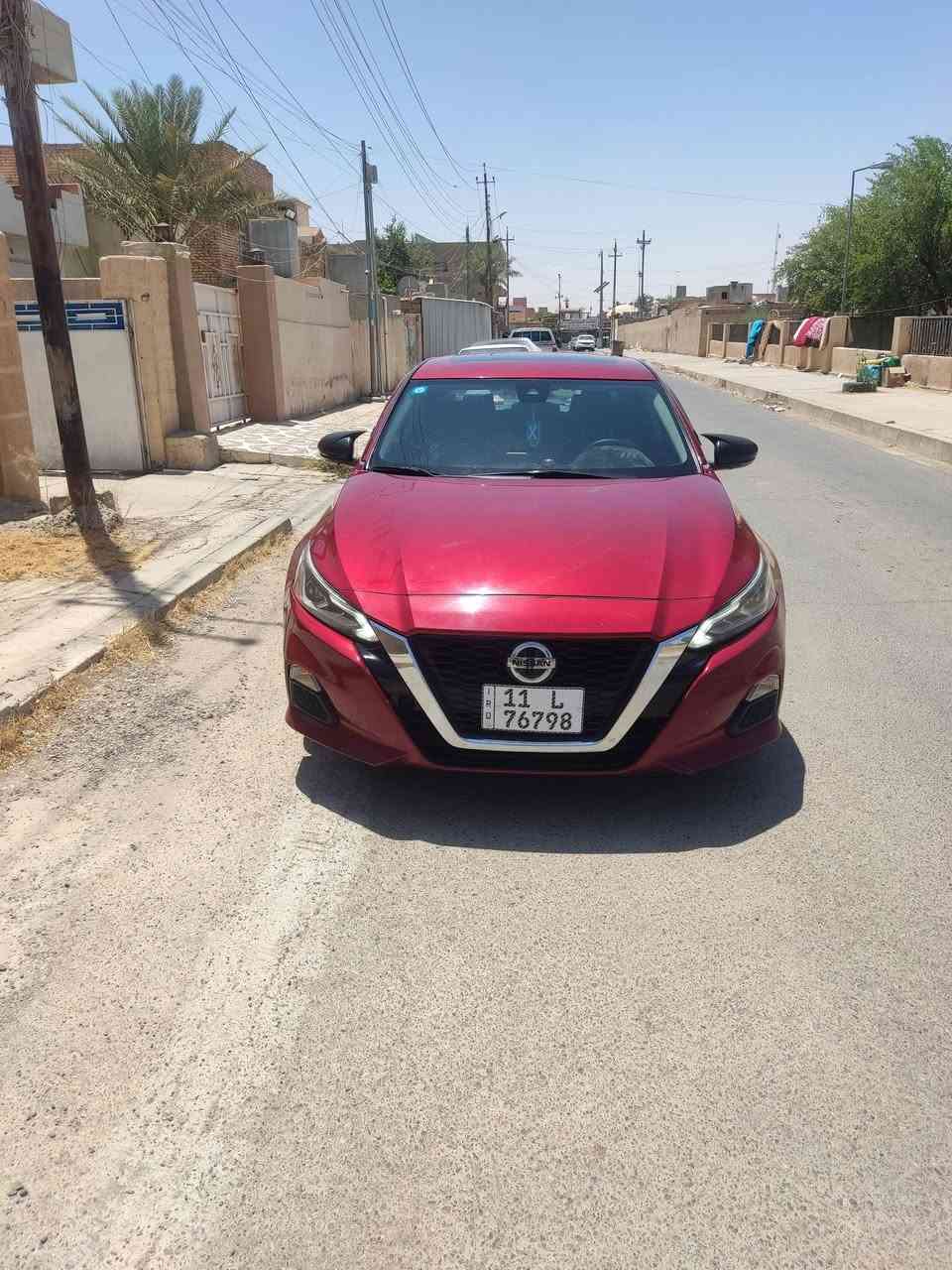 السلام عليكم
للبيع نيسان التيما موديل 2020فئةSR
 فول مواصفات رقم بغداد مشروع وطني

محرك 2500 المرغوب اربعه سلندر

كشن كهربائي 

رادار امامي وخلفي وجانبي كله شغال شرط

بصمه 

ابواب بصمه 

صندوق بصمه

تحديد سرعه

تشغيل عن بعد

حساسات خلفي جانبي كلو شغال

السيارة خير من الله 

دينار متصرف عليه جاهزة

ماشيه 92كيلو

وبعد بيها مواصفات 

سيارا بيها 3قطع حادث خلفي والسونار بل منشور
حجر كزوز بشرط سعر145...عنوان تكريت شارع 40 

هاتف *********** واتساب
