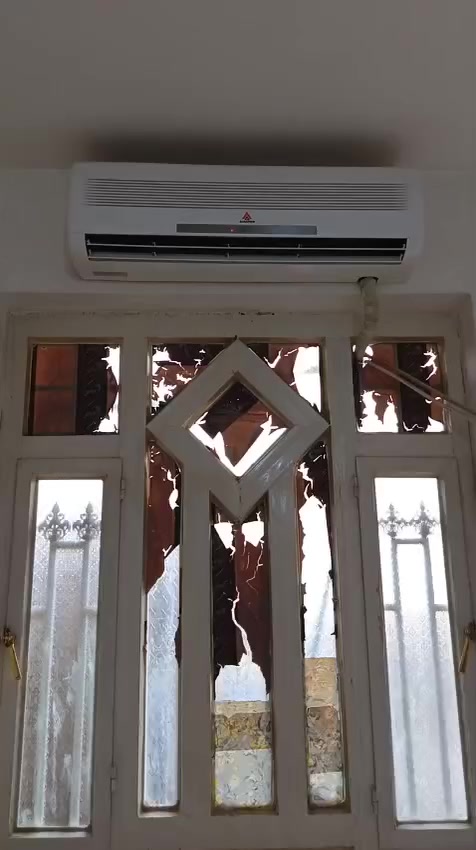 سبلت الحافظ 2 طن جهاز رافع القدره 40 انبير  المنطقه زين القوس شارع الشيرازي السعر تواصل على الخاص ولاتصال /***********
