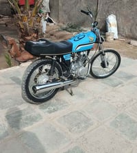 دراجه للبيع الشاصي 11 والغراض الباقيه 25 الدراجه رقم المكان نيسان يم ن...