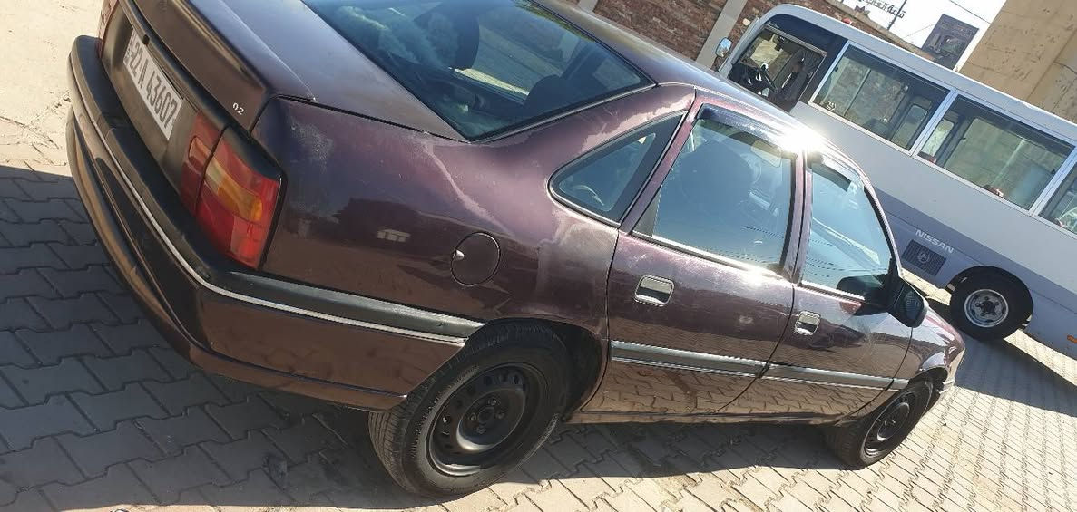 السلام عليكم اوبل فكترا للبيع موديل 1993 مكينه 20 گير اوتو سنويه بـ اسمي 2029 رقم اربيل بطاقة بانزين. سعر 43 ورقه وبي مجال عنوان السياره كركوك رقم مبايل ***********
