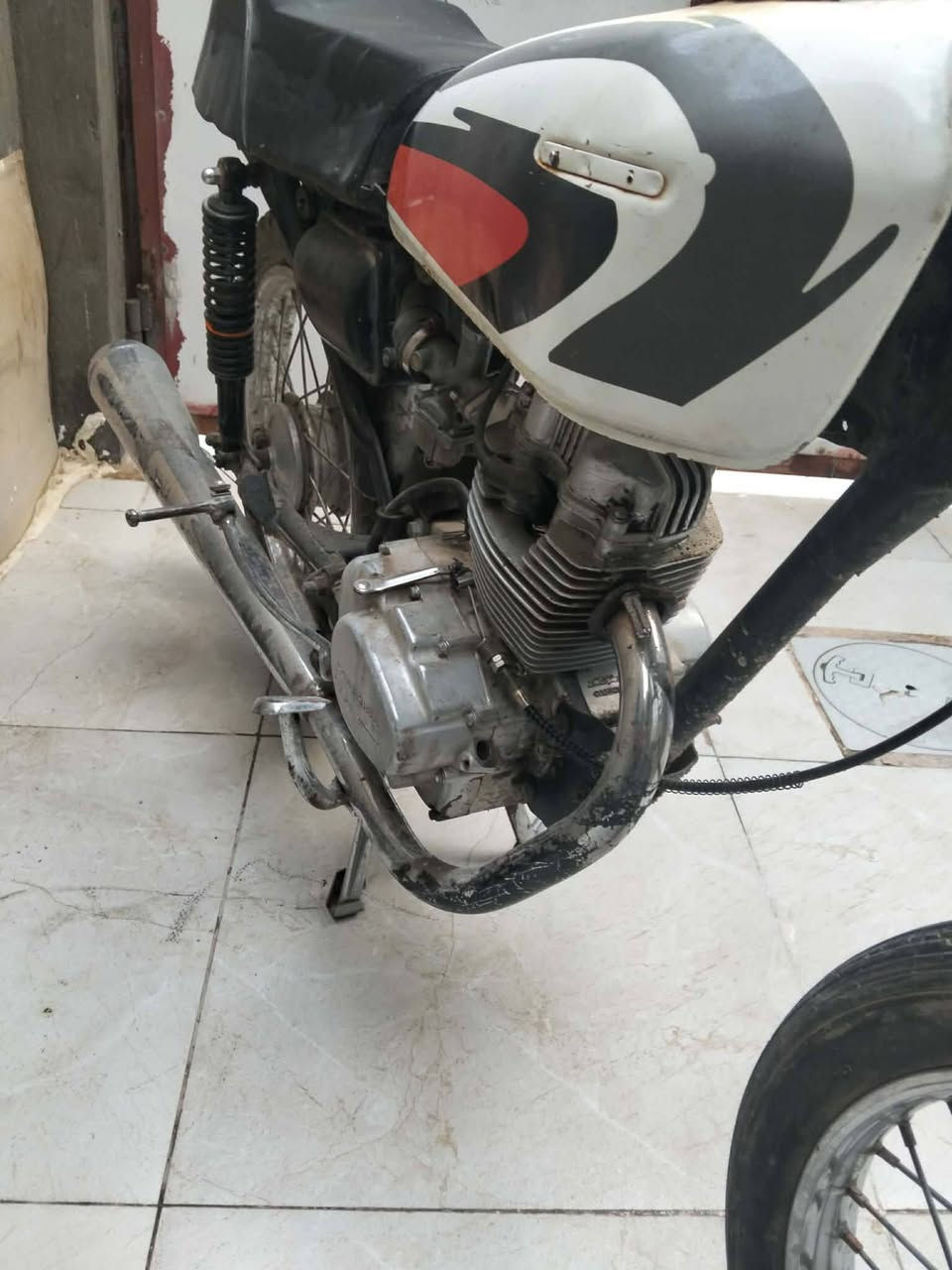 السلام عليكم شباب دراجه للبيع الاوراق ضايعه عادي حتى للراوس بشاصي رسول


**إذا كنت صاحب هذا الإعلان وتريد حذفه لأي سبب، رجاءا أرسل رسالة إلى الدعم الفني**