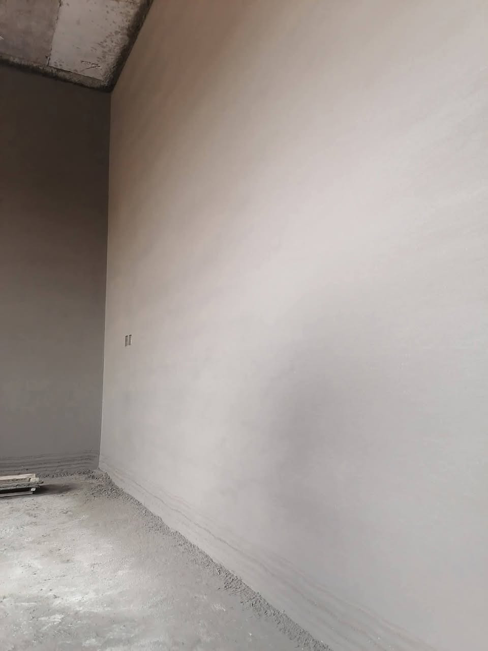 السلام عليكم  يوجد لدينا كادر لبخ مصري متفرغ حاليا شغل درجه اوله تسليم مهندس داخلي  ووجايه بغداد  ***********
