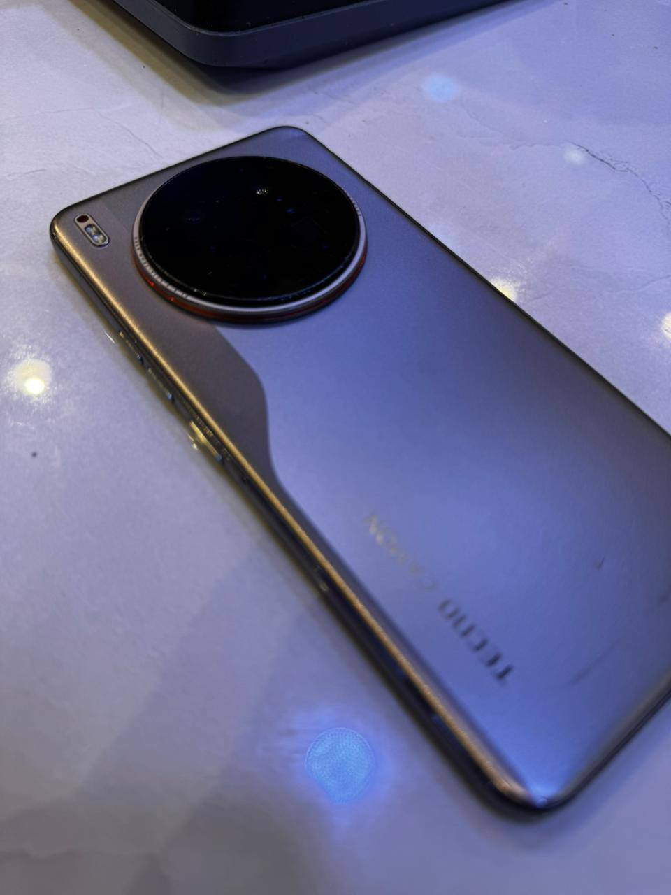 السلام عليك ورحمه الله وبركاته 
Tecno camon 40 praemr تكنو كامون 40 برايمر 5G 
للبيع أو مراوس ب إيفون وانطي فرق السعر 400 وبيه مجال للشراي مشتريه ب550 الجهاز مفطور شاشه وموضح بل صوره 
وكامره الاماميه ماعرف شبيه يطلع يرجى إغلاق تطبيق مؤثر عل كامره مدري شنو موجوده الصوره وما بيه شي بعد كلو شغال بوبجي 120 fps الشاشة 144Hz وجهاز مخصص للعاب والتصوير إذا جنت تحبهم كامره اماميه 50mاماميه 50mفديو 4k |60 وزوم 100x يطلع الكمر للاستفسار *********** وصل ضمان موجود يمكن إذا تروح يصلحون الكامره بلاش
