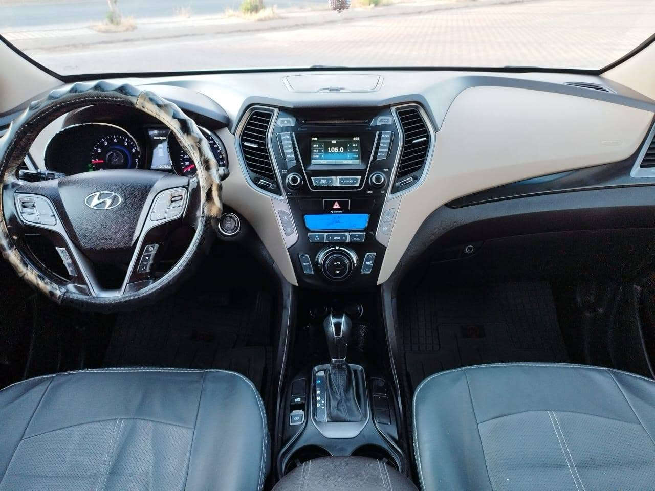 ..
✅هونداي-سنتافي.لمتد-V6 2016✅
         ✅-Hyundai-Santafe-2016- 6V✅
             🚫خليجي مكفوله كفاله عامه🚫
               فول موصفات 1/1  للمتد 6V
....................................................................................
⛔موصفات⛔
1.موديل 2016
2.لون أبيض ثلجي
3. محرك 3300 دوش V6 ..( ٦سلندر )
4.بصمه تشغيل ( بصمه عدد 2 شركه )
5.بصمه ابواب +بصمه صندوق
6.سقف بانروما 
7.هاند بيرك بصمه 
9. أوتو هولد 
10.كشنات سايق +سكن كهربائي  
11. كامره خلفيه بلاديه
12.حساس خلفي
13.فول تحكم سترين
14. مثبت سرعه
15. 3نظمه قياده 
AWD.16 .. فور ويل درايف
17.ثلاجة 
18.تبريد لمس 
19. تبريد مركزي (3قطع تبريد )
20..7 راكب 
21.ويل كروم حجم 19
22.مري شفط
23.أشاير مري 
24. زركات ماء بداعاميه 
25.يدات ابواب نيكل
26.دبل اكزوز (دبل صالنصه)
............................................................................. 
🔴سيارة مكفوله كفاله عامه شرط الفحص..ادوات سياره ملحاقته كل شركه  🔴  
كير محرك شرط الفحص ..صدر امامي خلفي تايرات كل جديد ..ارضيه كشنات كله مغلف جلد 
🔴محرك  شرط فحص بدون صوت بدون بخار 🔴 

عداد مسافه مقطوعة130 الف كم

 رقم سليمانيه
مكلف بالنشر
للاستفسار
***********
