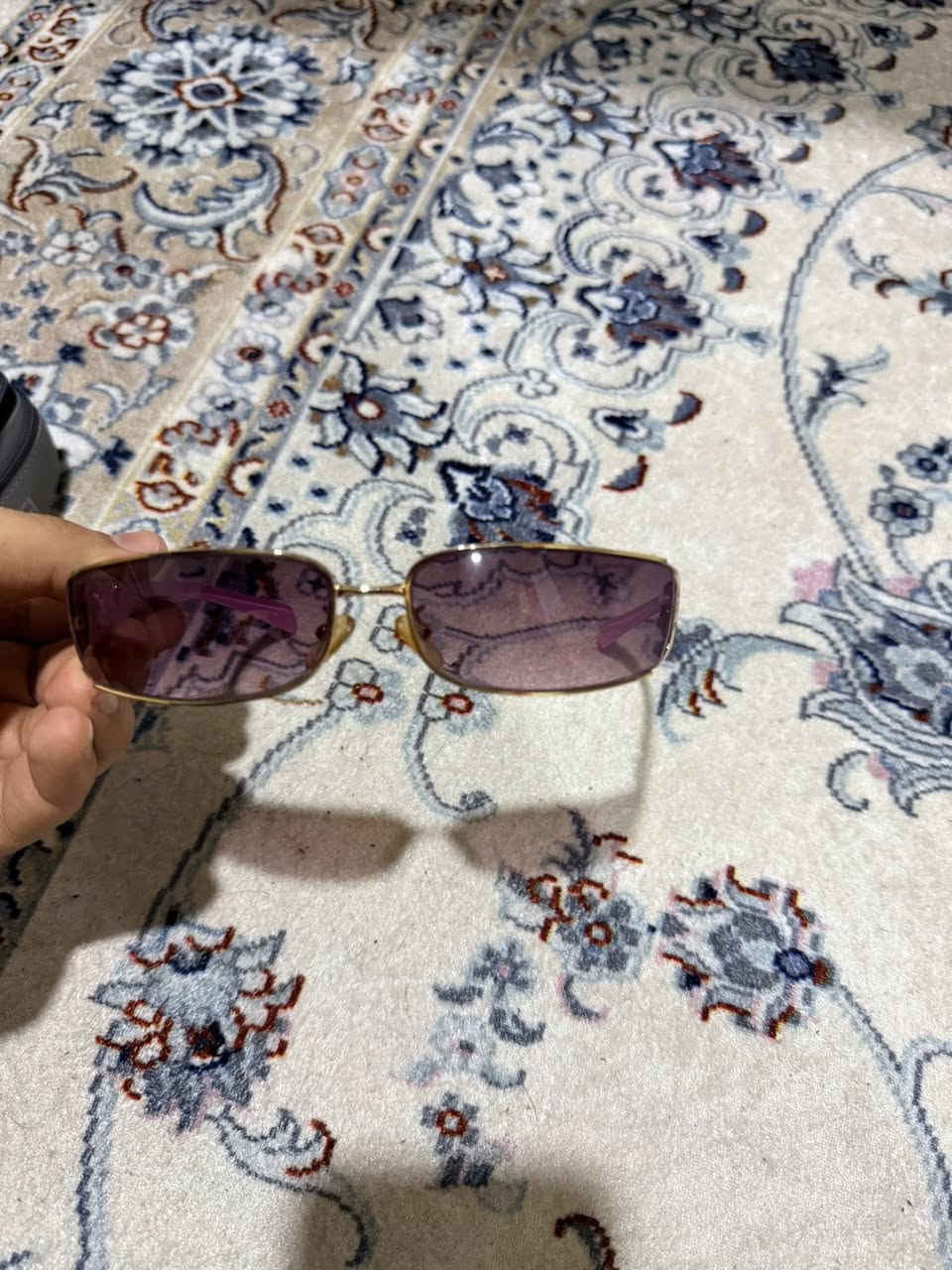 نضارة نسائية ماركة إيطالية تصميم كلاسيك ولا شخط بيها مزاد اعلى سعر أبيعها


**إذا كنت صاحب هذا الإعلان وتريد حذفه لأي سبب، رجاءا أرسل رسالة إلى الدعم الفني**