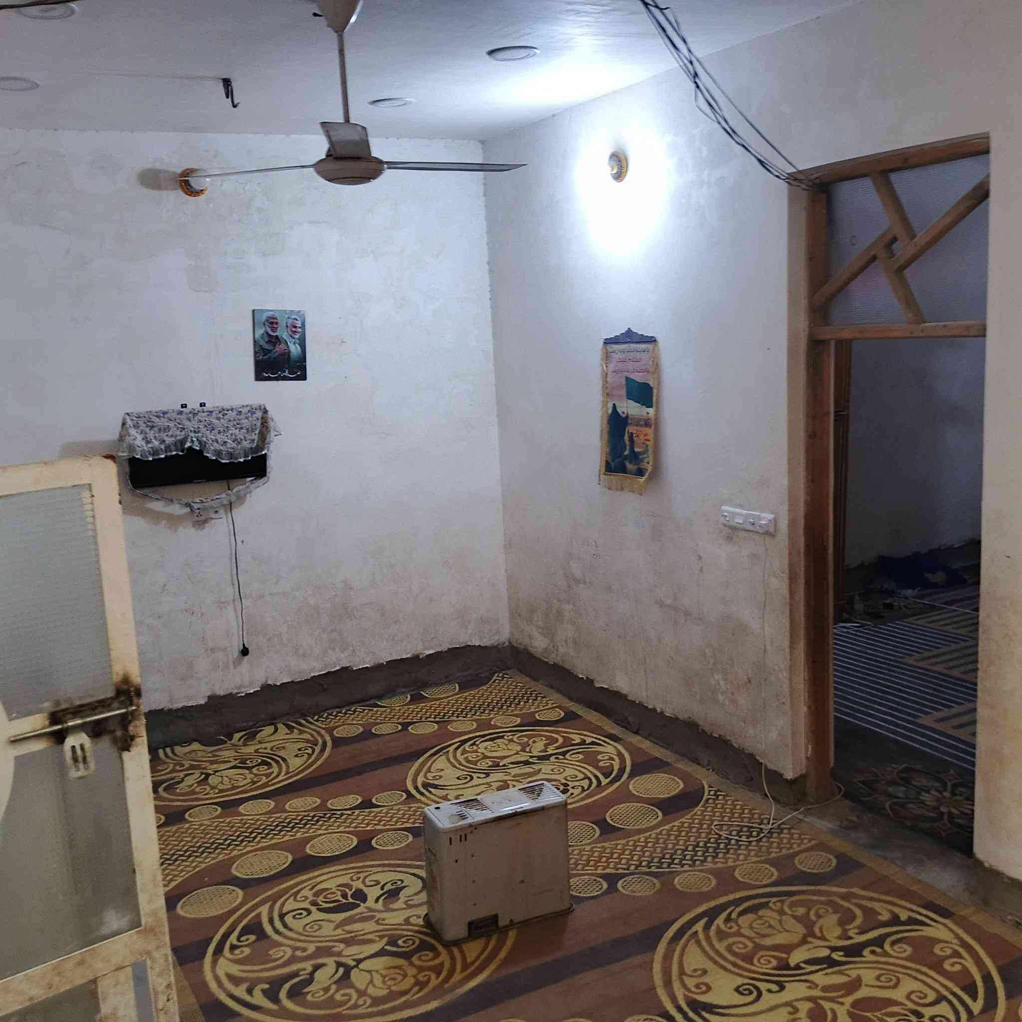 سلام عليكم بيت البيع المساحه 200 العنوان قرب صورت السيد  مقابيل الربعتالف  بل دوانم. خط 2  بيت نص صب مسالح  والاستقبال والمطبخ سندويش  البيت بناه طابوق  السعر 60 وبيه مجال الرقم ***********
