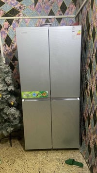 ثلاجة • ٤ أبواب • ما بيها عطل