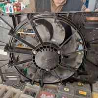 شباب عندي مروحة ام جي ثري هاج باك موديل 2025 بلادية ونضيفة حيل الي يري...