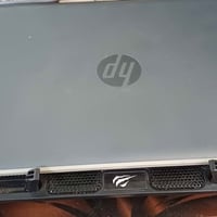 HP • ١٢ بوصة • كروم بوك