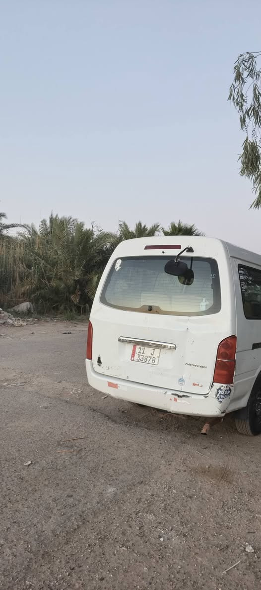 السلام عليكم اجوان 14مكينه ففتي سته سلندر  كير مكفول جديد ماصلي قل من شهر شاده هوه وه المكينه كسن بيه ونه قليله بيه بارد بل بجم صفحه العبري بيه طخه بل باب السلايت تخم تاير جديد السعر 65وبيه مجال ***********
