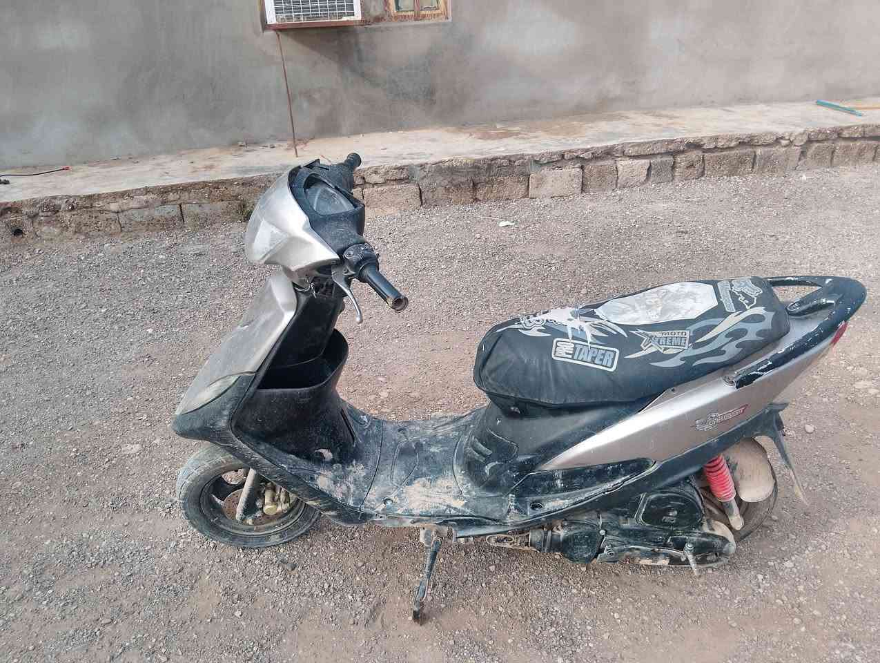 السلام عليكم ماكس عدله  خير من الله كله اصلي و وكاله ٥٥ بلاد مو تجاري بلاد شلعه و معدل ١٢٠ خير من الله  لا تنقيص ولا تبخير فقط كابريتر يرادلة تبديل او تصليح بكيفك كله بلادي السعر 350 و بيها مجال بسيط مكاني ديالى  حمرين 
هذا الرقم متواجد فقط واتساب ***********
