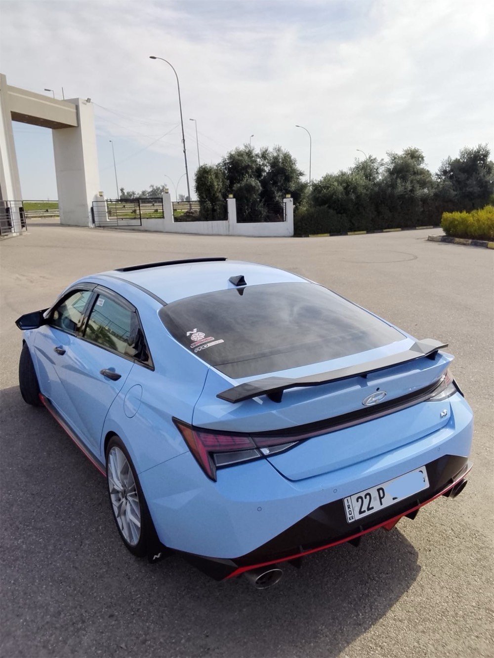 السلام عليكم

Elantra N performance 2023 6mt 

‎ماشية 37 الف 

السياره فول مواصفات 1/1 للاخير بس كير عادي 

الاضافات :- شوتة Sxth +عطاس addw1 pro

+ويل كب ايطالي اجه بيها من الخارج 

طخم تاير جديد وبطاريه مبدله جديده 

المواصفات /

فتحة سقف 

هيتر كشنات +هيتر ستيرن 

سماعات bose محيطي 

كشنات حرف N ضوئي

رادار امامي تفاعلي مانع اصطدام 

رادار جانبي تفاعلي مانع اصطدام 

قياده ذاتيه 

حساسات خلفية 

لايتات 6عدسات الاصليه ما ملعوب بيهم 

وباقي المواصفات معروفه 

السياره وارد كندي وموجود تقرير كارفاكس كامل مع صور الحادث السياره من دخلت من الخارج على ايدي كلها بشرط 



الحادث : صبغ جاملو امامي يمين فقط وشبر بلبنيد (يحتاج بارد ) 



رقم الشاصي / KMHLW4AK1PU013728

صور الحادث موجوده



الشراي يتصل 

***********

*********** 

موجود واتس اب