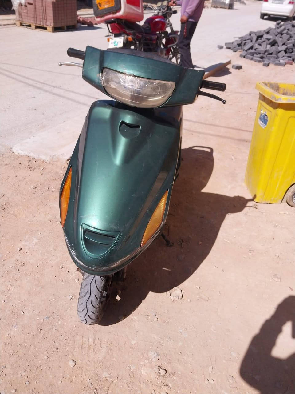 دراجه البيع كامله مكان طوريج سعر 350وبيه مجال ***********
