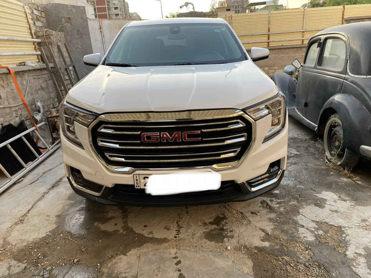 سلام عليكم
جمسي تيران موديل 2024 موصفات SLE حادثه بنيد امبدل او مصبوغ رقم اربيل بسمي ماشيه 25500كيلو محرك 1500توربو السعر 190$
مكاني بغداد ***********
