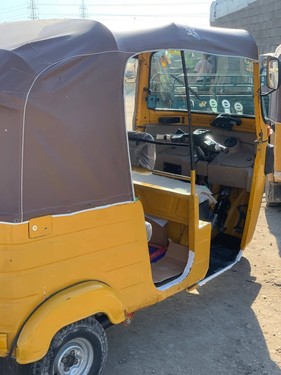 السلام عليكم شباب هاي تكتك للبيع موديل 2020 مستعجل كلش سعر 4 قفل التواصل ***********
