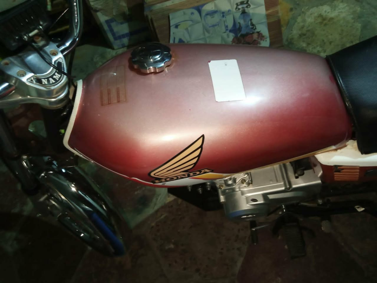 سلام عليكم
غراض للبيع 
صالنصه ام النجمه اصلي 
دبلات نامه شلامجه 
تانكي هونده اصلي هوه وصفاحياته 
كشن ناصي  اصلي


**إذا كنت صاحب هذا الإعلان وتريد حذفه لأي سبب، رجاءا أرسل رسالة إلى الدعم الفني**