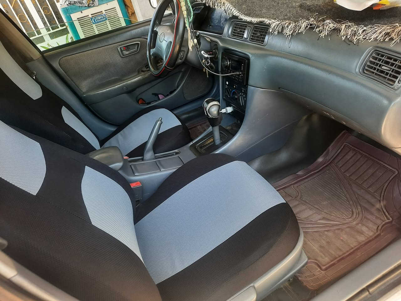 للبيع كامري موديل 2000 امريكي 6 اسلندر صبغ عام جماليه رقم سليمانيه دولي سياره جاهزه السعر 75 بيها مجال***********
