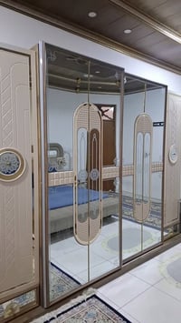 الغرفه تركيه ونضيفه والسعر 500الف بيه مجال ماعد دوشك 🤍🤎 07732085477