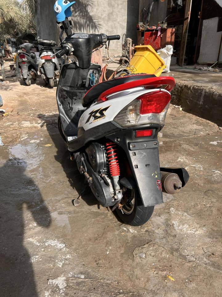 السلام عليكم ماكس عدله للبيع دراجه كامله من جميع النواحي 
تخم ويل كروم +تاير كهربائيات كله شغاله مكينه ناعمه وحلوه 
مثل ما موضح بالصوره السعر{{700}}وبيها مجاال العنوان البصره ابي الخصيب للاستفسار ***********
