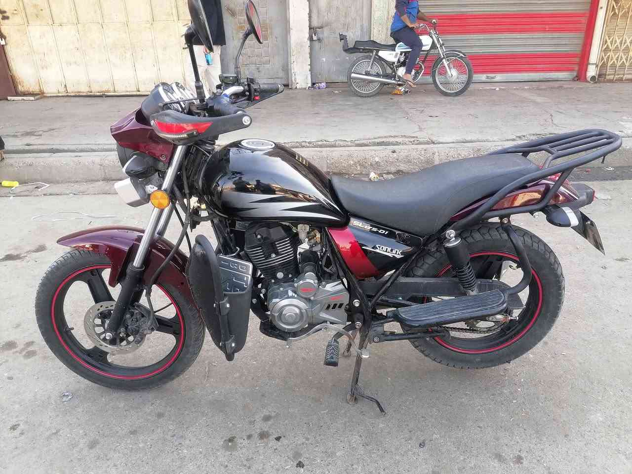 السلام عليكم... ماطور جني هيوشا موديل 25شرط التحويل والغرامات سعر مليون و800الف وبي مجال للشراي ويرهم مراوس هم خاص ما اجاوب شراي اتصل 
***********
*********** مكاني كركوك
