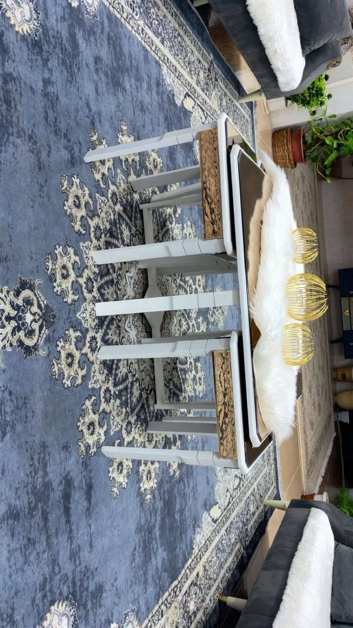 سەلامی خوای گەورەتان لێ بیت
ئەم تاقمە تەپلە کی ئاوێنە هی ناوەڕاستی قەنەفەیە بۆ فرۆشتن زۆر زۆر تازەیە هیچ شوخت و شکاویەکی نیە چوار تەپلە ک و مێزێکە  بۆسیعرەکەی ئەتوانن پەیوەنی بکەن
0770 363 9378
 ناونیشان سلیمانی
