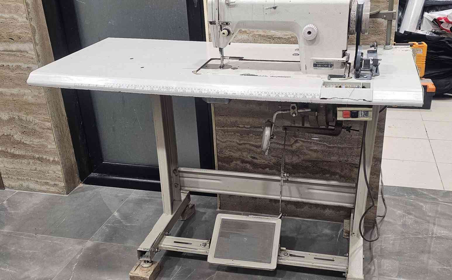 مكينه  براذر
ياباني  اصلي 
السعر 175  الف
 وبيه مجال شي قليل 
نضيفه  وعلى فحص 

مكينه اوفر براذر 3 خيط منزلي
 كلش حلو خياطه سعر 180 الف وبيه مجال شي قليل 
العنوان بغداد الكراده


**إذا كنت صاحب هذا الإعلان وتريد حذفه لأي سبب، رجاءا أرسل رسالة إلى الدعم الفني**