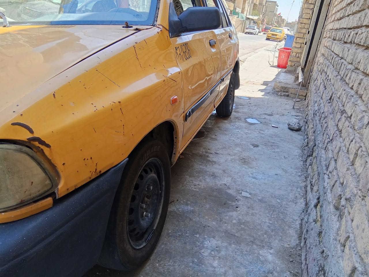 سايبا موديل 12كير مكينة خير من الله شواصيهه زلغ مابيهن سياره حلوه بس متروكه كهربائيات نقص بس الجام ميصعد وينزل زوج تاير تعبان صدرهه زين سياره بدون راعي صدامي رقم احمر اتكفل قانون وعشائر مكان السياره بغداد السعر مليون وبيهه مجال اي استفسار اتصل *********** اني مكلف بالنشر اتصل عل رقم

