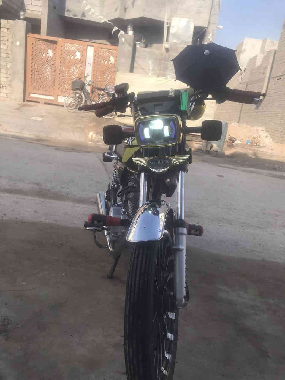 درجه البيع مديل 2024 كلشيً ما عيده الدجه كامله مكمل بس تركب وتمشي مكان الدرجه سامره السعر 750 بي مجل 
الشراي يجي عل رقم ***********
