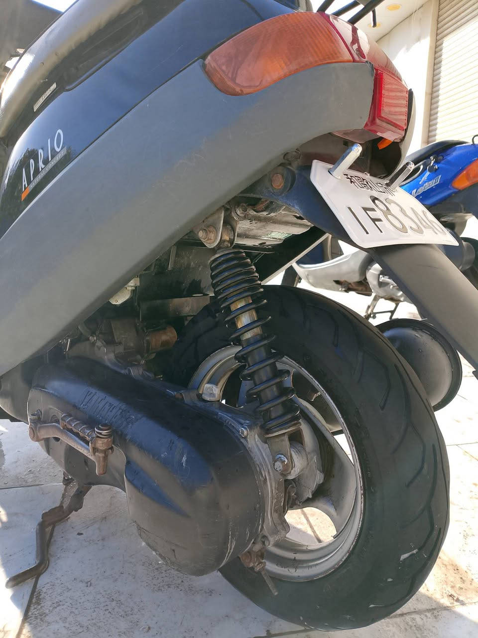 سلام عليكم دراجه بطه نضيفه بس مفتوحه مره وحده اتصال على هاذ رقم ***********
