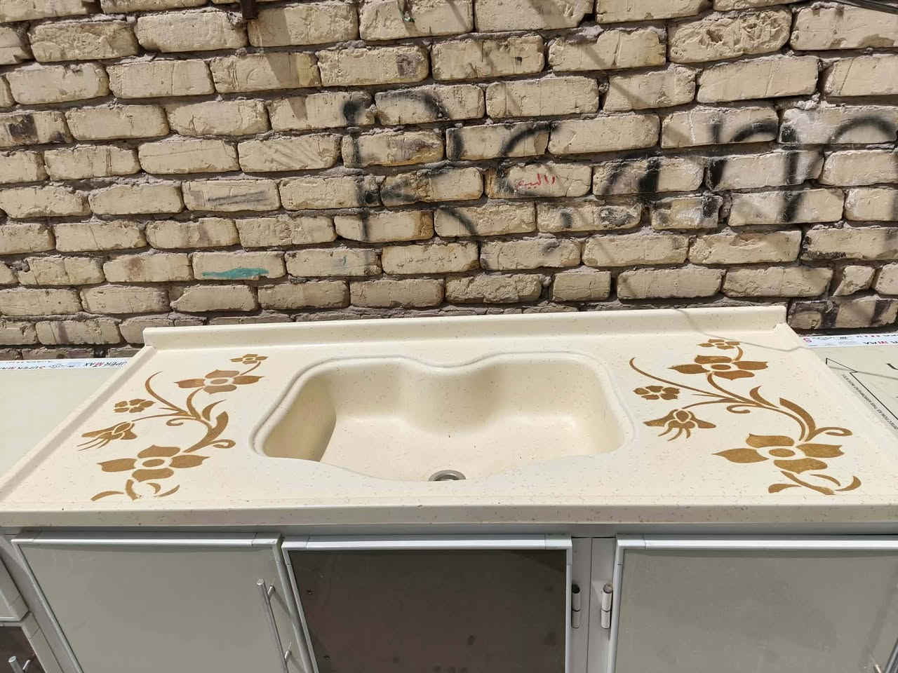 أغراض بيت للبيع نظيفات الشراي خاص


**إذا كنت صاحب هذا الإعلان وتريد حذفه لأي سبب، رجاءا أرسل رسالة إلى الدعم الفني**