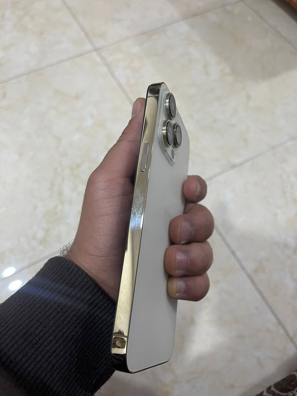 ايفون14برو ماكس
ذاكره256 مبدله نوعيه كلش حلوه بطاريه98
الجهاز بدون ملحقات مكاني بغداد الشعب
الرقم ***********
