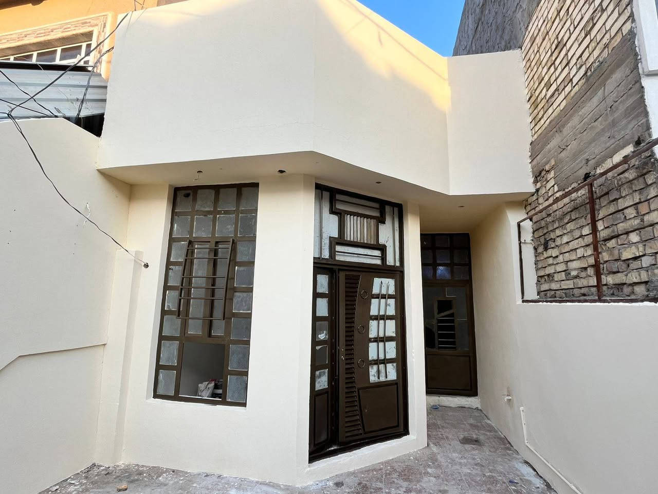 ✅️ نبدأ على بركة الله 
☆☆☆☆☆☆☆☆☆☆
💢بيت للبيع    
💢 نزال / قرب أسواق محمد عبدالله 
💢 المساحة / ١٠٥ متر 
💢 الشارع / ٨ متر
💢 نوع الملك / طابو صرف
-------‐-------------------------
✅️ تفاصيل البيت 
💢 طابق واحد 
💢 مكون من غرفة وصالة ومطبخ واستقبال وصحيات  
💢 بناء طابوق 
---------------------------------
️✅️ السعر/ ٩٥ مليون قابل للتفاوض 
---------------------------------
⭕️ مستعدون لعرض عقاراتكم واستلام طلباتكم 
⭕️ راسلنا على صفحة الواتساب
--------------------------------
🪐 هاتف #الاوائل_للعقار #حسين_الفلاحي
🪐 ️*********** / #واتساب
🪐 *********** / 
--------------------------------
#عقارات #عقار #بيوت #الفلوجة #اراضي #عقاراتي #عقارات_الانبار #عقارات_الفلوجة #قطع #الفلاحي #الأوائل_للعقار
